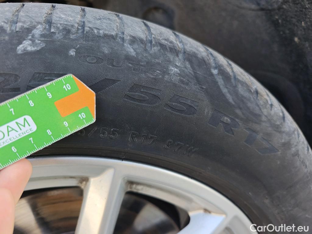  Bmw  X1 BMW  / 2019 / 5P / todoterreno sDrive18d #4