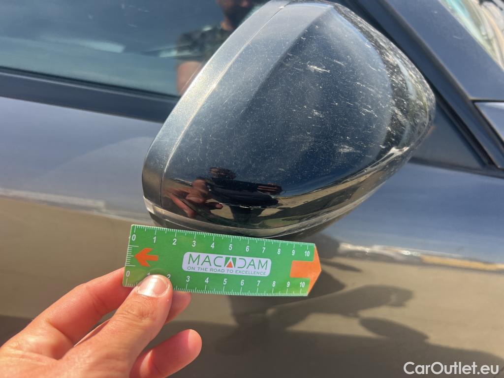  Peugeot  508 PEUGEOT  / 2018 / 5P / berlina con portón 5P Active Pack BlueHDi 130 S&S EAT8 (AC) #18