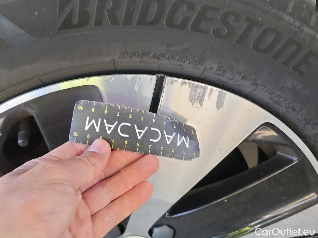  Volvo  XC 40 VOLVO XC40 todoterreno 1.5 T5 Twin Recharge Inscription Ex Auto 260 CV 10 kWh  #8