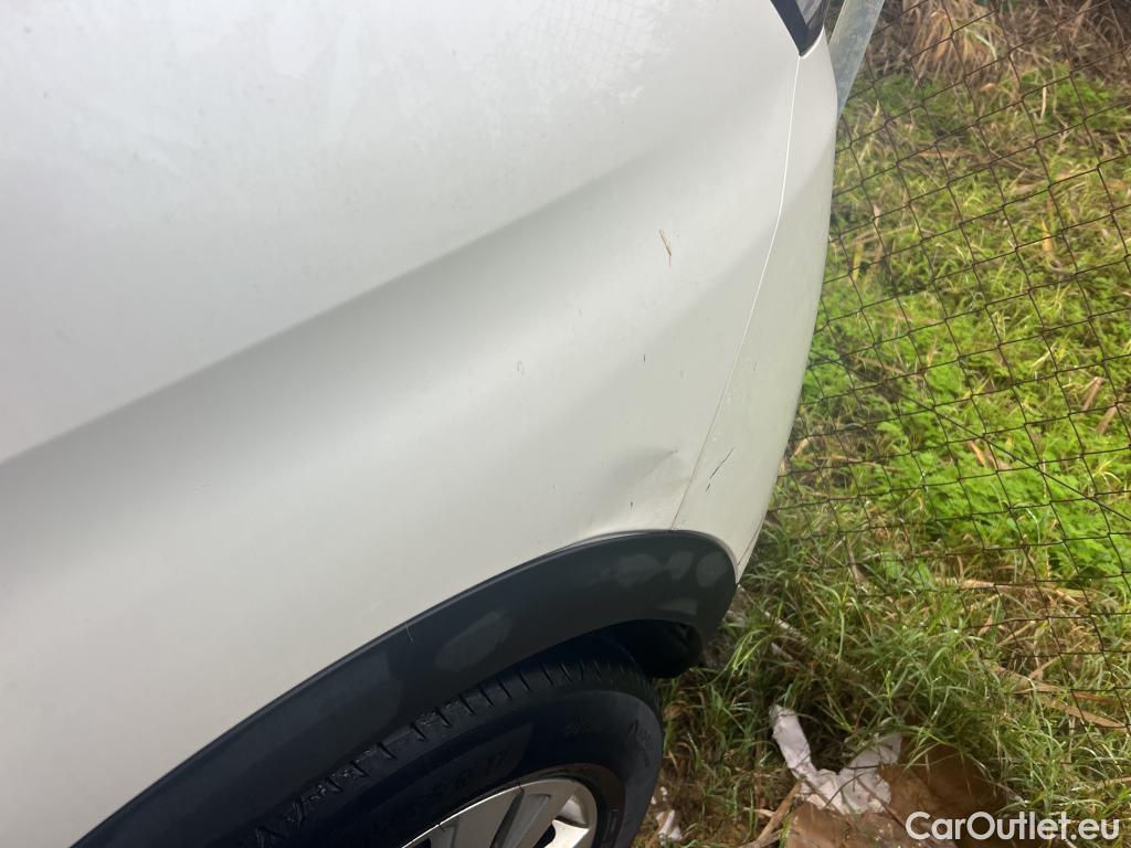  Peugeot  3008 PEUGEOT  / 2020 / 5P / todoterreno 1.2 PureTech 96KW S&S Active Pack EAT8 #1