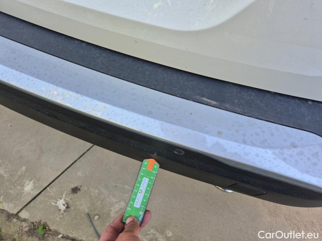  Peugeot  2008 PEUGEOT  / 2019 / 5P / todoterreno Allure Pack BlueHDI 130 S&S EAT8 #38