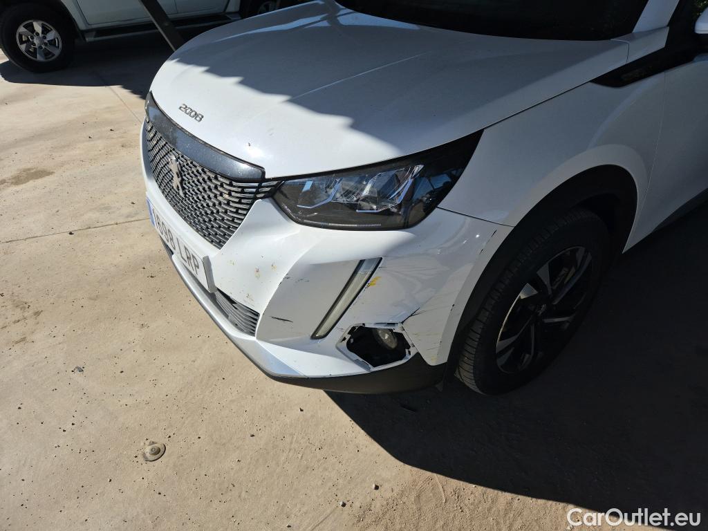  Peugeot  2008 PEUGEOT  / 2019 / 5P / todoterreno Allure Pack BlueHDI 130 S&S EAT8 #20