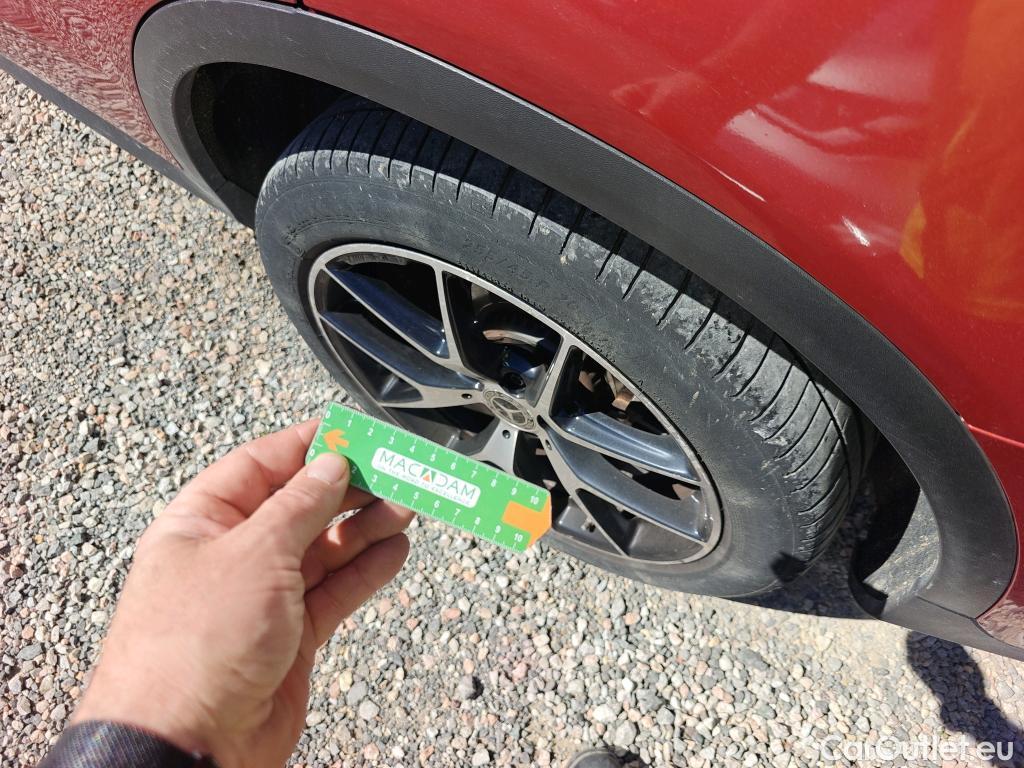  Mercedes  G-Klasee Clase GLC GLC 300 de 4Matic 2.0 AMG Line 305CV AT9 E6d #Opcionales 8950 €# #6