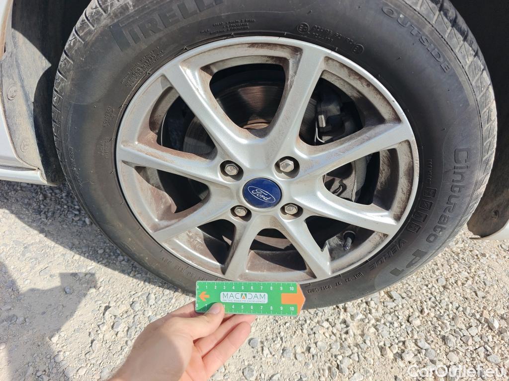  Ford  Fiesta FORD  5p 7G berlina con portón 1.5 TDCi 63kW Trend+ 5p #13