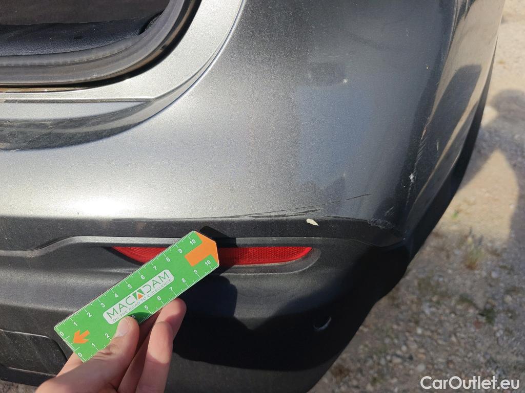  Nissan  Qashqai NISSAN  / 2017 / 5P / todoterreno dCi 85 kW (115 CV) E6D ACENTA #32