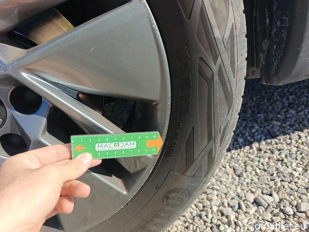  Nissan  Qashqai NISSAN  / 2021 / 5P / todoterreno DIG-T 103kW (140CV) mHEV 4x2 Acenta (AC5) #11