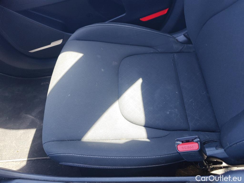  KIA  Sportage KIA  / 2022 / 5P / todoterreno 1.6 T-GDi 110kW (150CV) Concept 4x2 #31