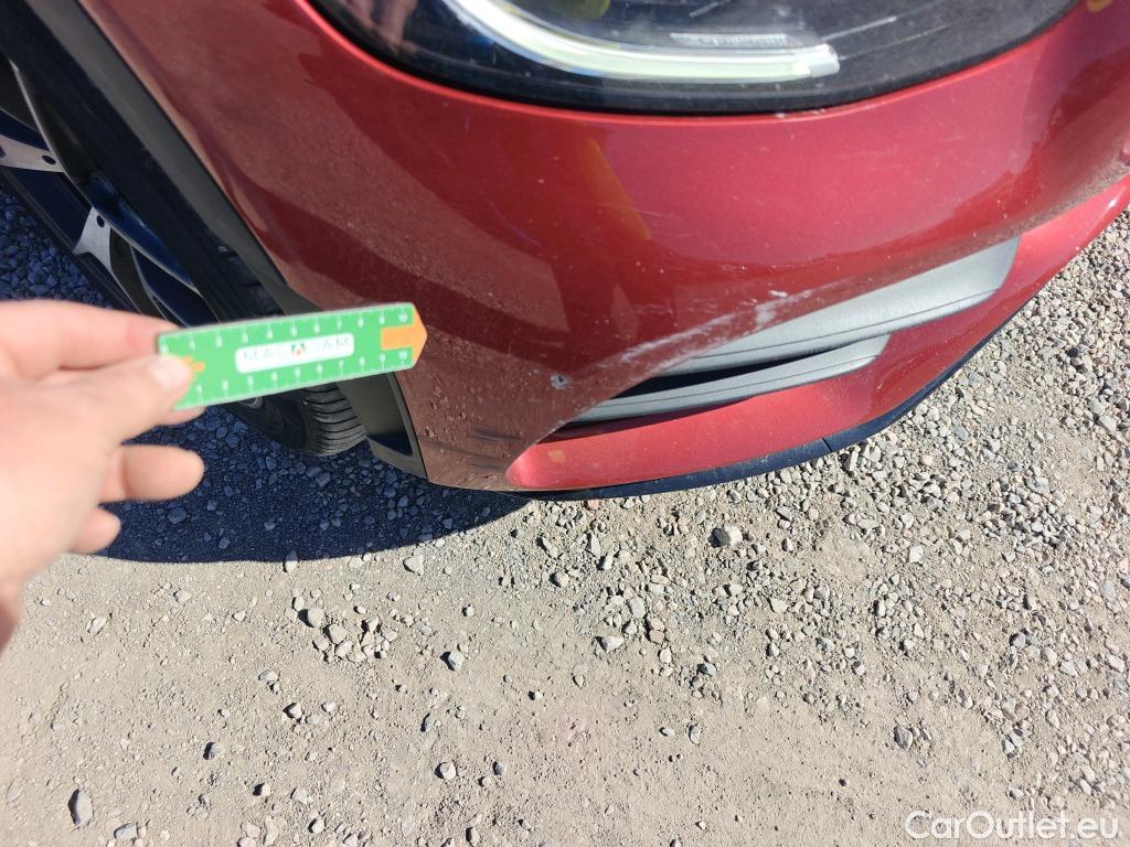  Mercedes  G-Klasee Clase GLC GLC 300 de 4Matic 2.0 AMG Line 305CV AT9 E6d #Opcionales 8950 €# #47