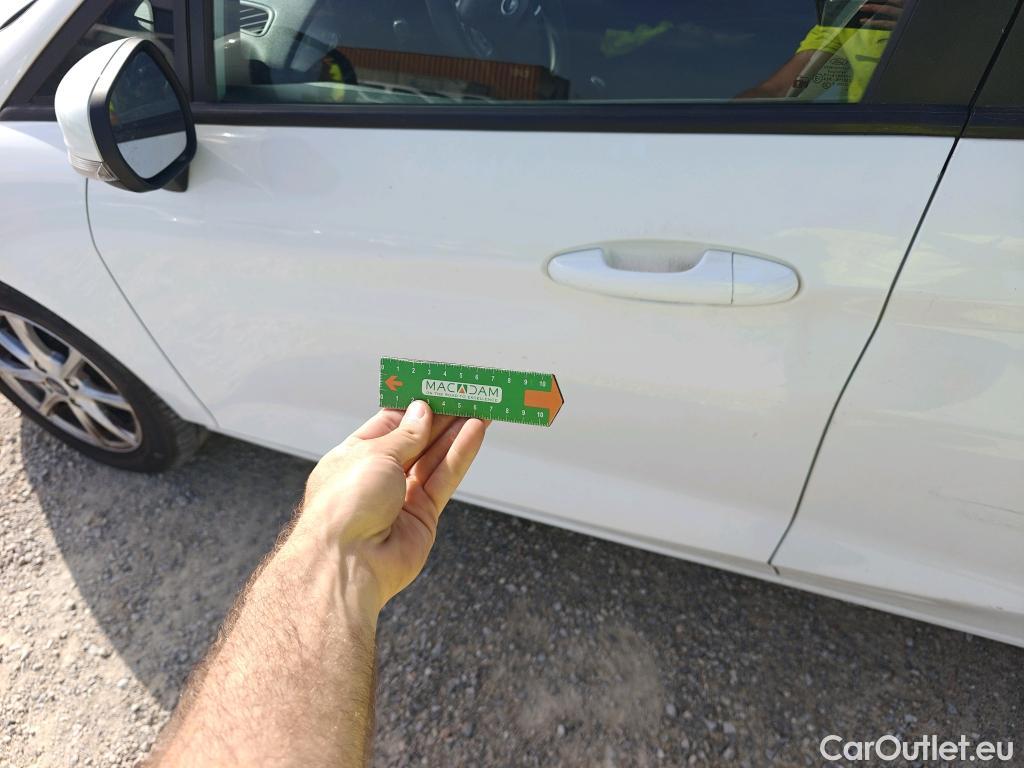  Ford  Fiesta FORD  5p 7G berlina con portón 1.5 TDCi 63kW Trend+ 5p #15