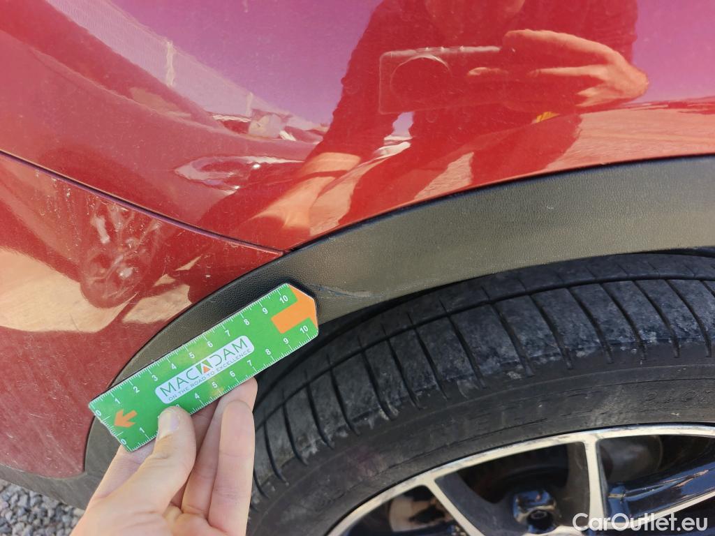  Mercedes  G-Klasee Clase GLC GLC 300 de 4Matic 2.0 AMG Line 305CV AT9 E6d #Opcionales 8950 €# #50