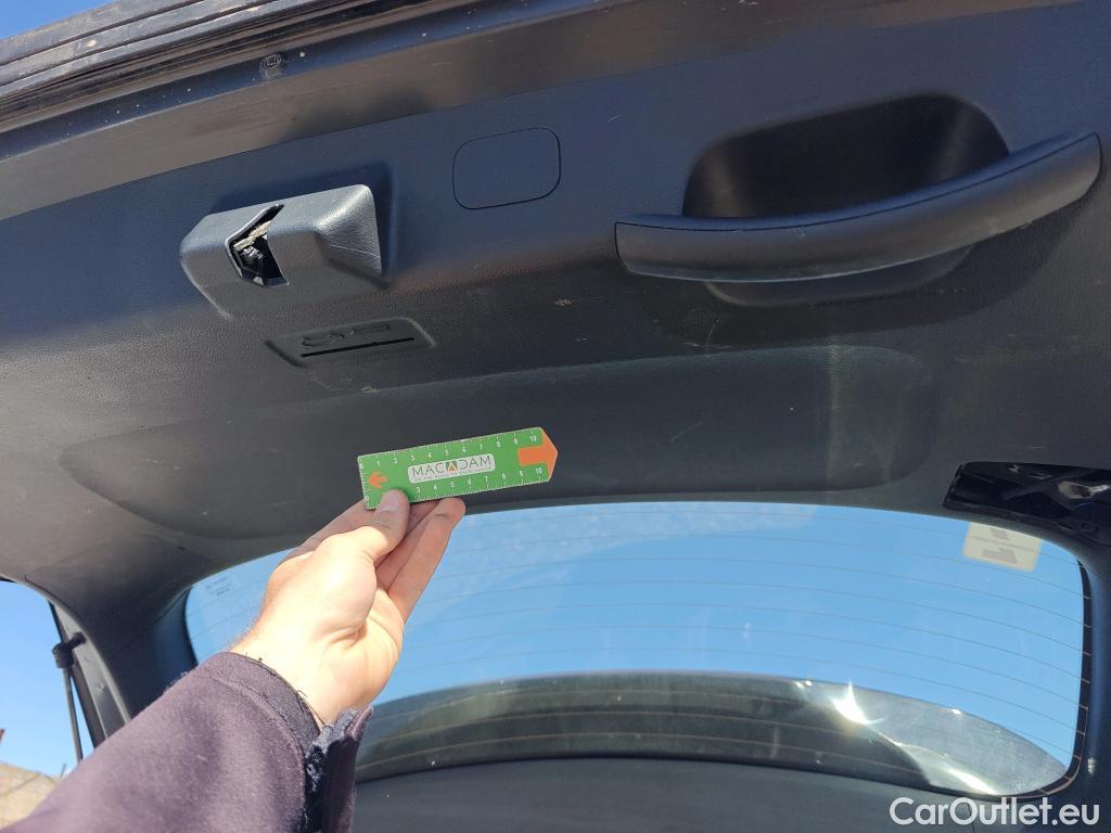  KIA  Sportage KIA  / 2022 / 5P / todoterreno 1.6 T-GDi 110kW (150CV) Concept 4x2 #42