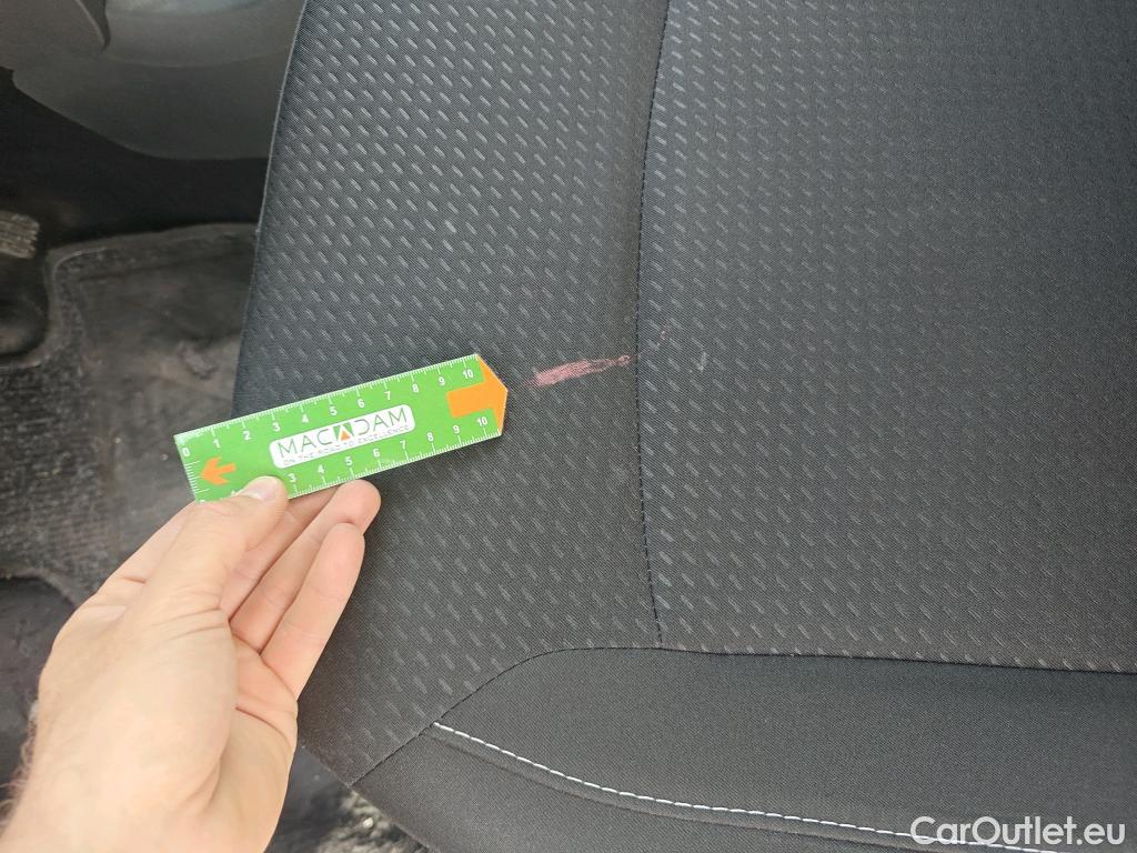  Dacia  Lodgy DACIA  / 2012 / 5P / monovolumen compacto Comfort Blue dCi 70kW (95CV) 5Pl - 18 #64