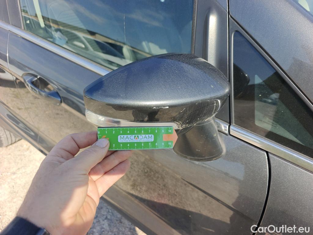  Ford   ECOSPORT FORD / 2017 / 5P / todoterreno 1.0T EcoBoost 92kW (125CV) S&S Titanium #37