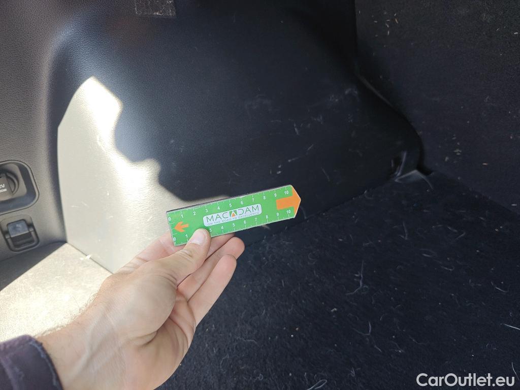  KIA  Sportage KIA  / 2022 / 5P / todoterreno 1.6 T-GDi 110kW (150CV) Concept 4x2 #38