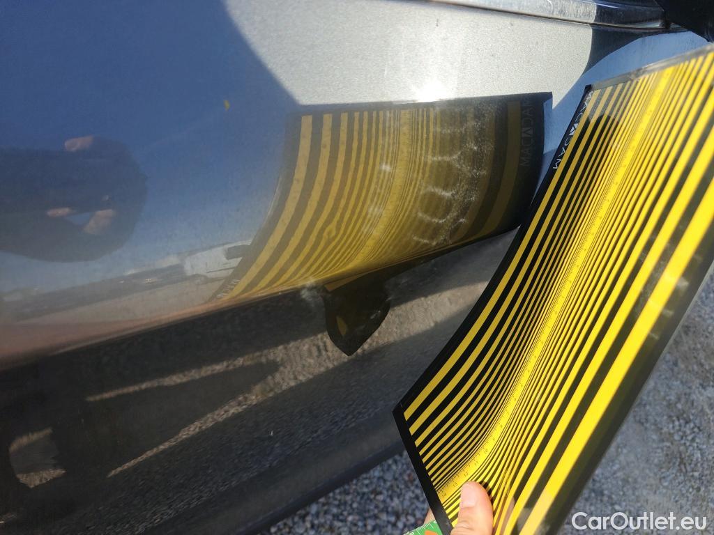  Nissan  Qashqai NISSAN  / 2017 / 5P / todoterreno dCi 85 kW (115 CV) E6D ACENTA #46