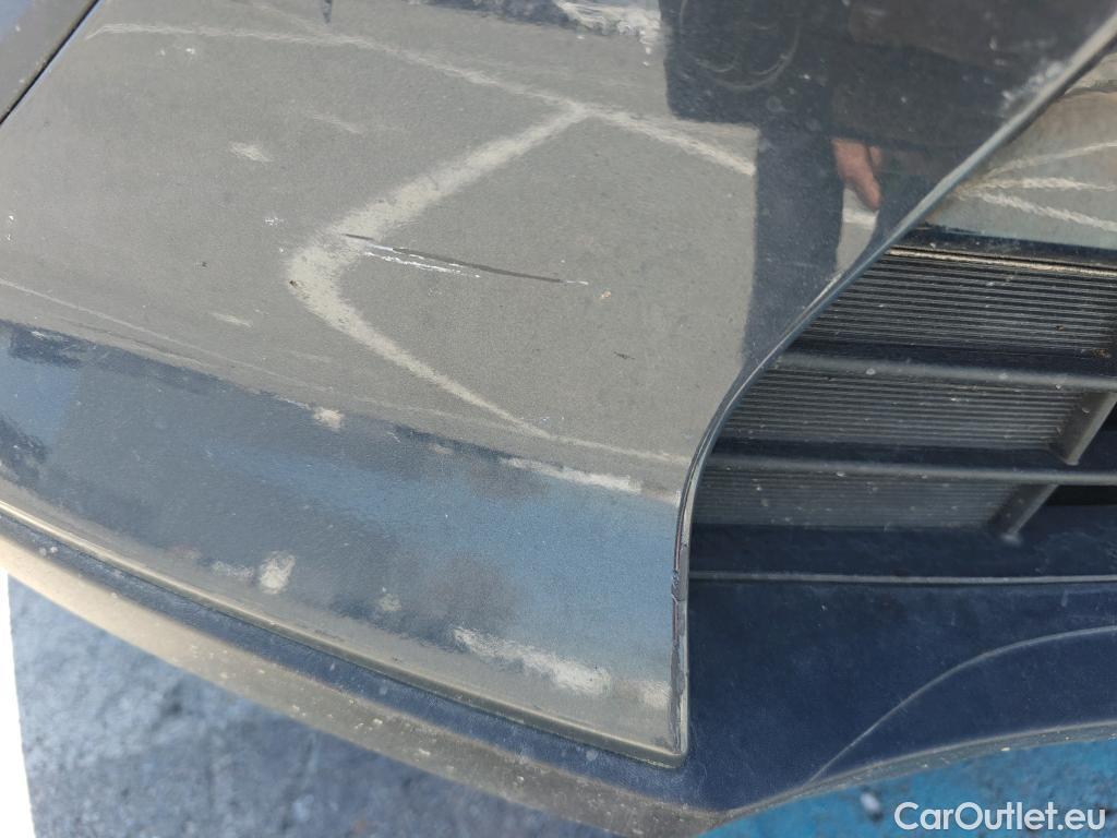  KIA  Sportage KIA  1.6MHEV Drive 100kW(136CV) 4x2(Crist Tintados) #34