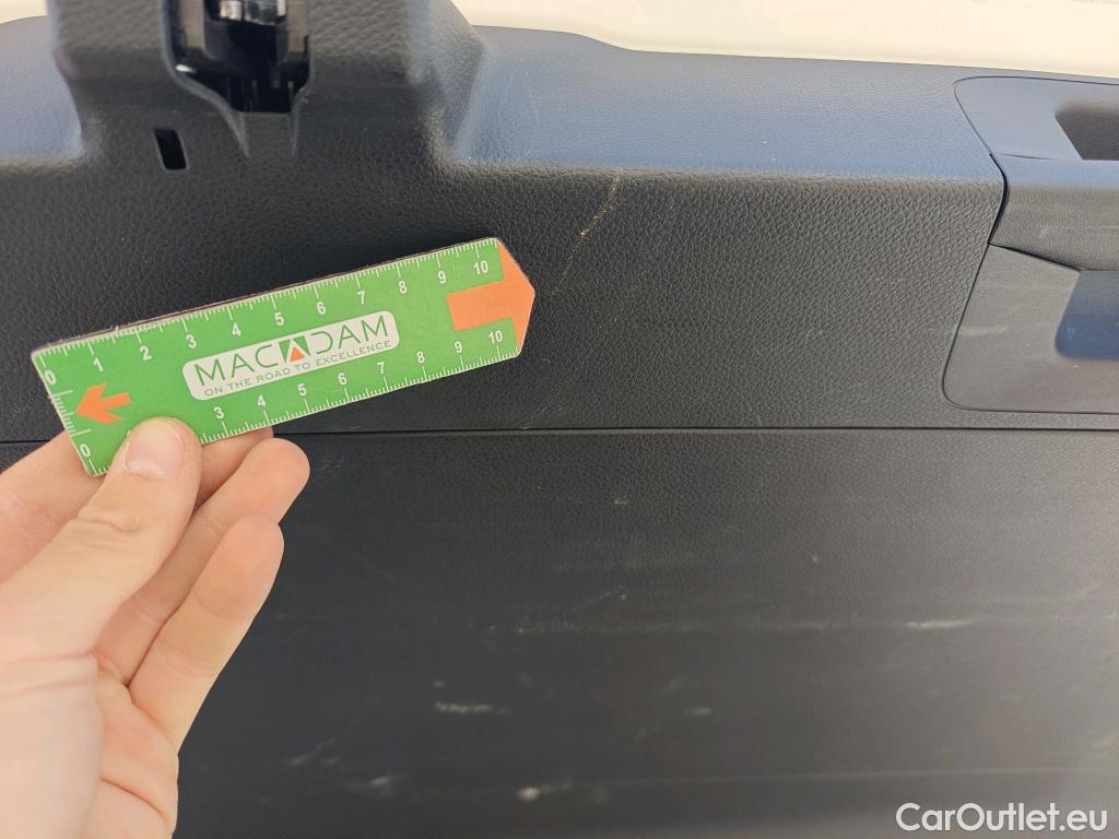  Mercedes  G-Klasee MERCEDES-BENZ Clase GLC / 2019 / 5P / todoterreno GLC 220 d 4MATIC #37