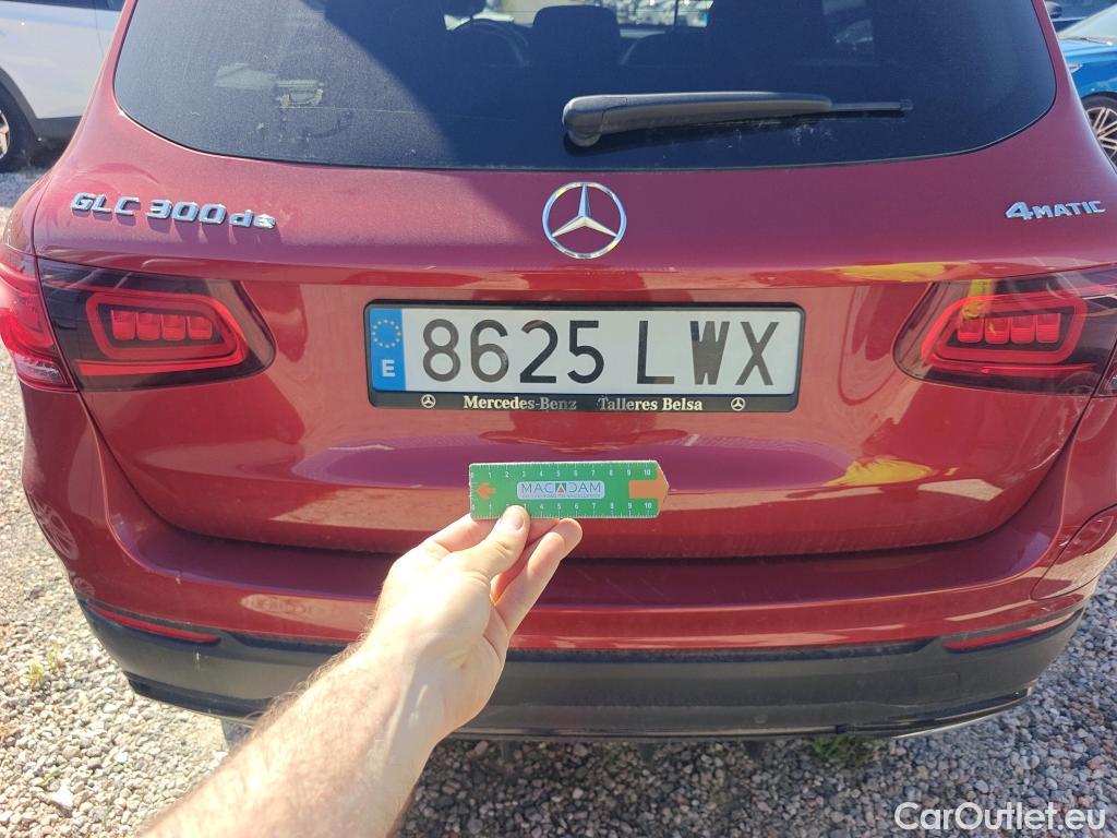  Mercedes  G-Klasee Clase GLC GLC 300 de 4Matic 2.0 AMG Line 305CV AT9 E6d #Opcionales 8950 €# #59