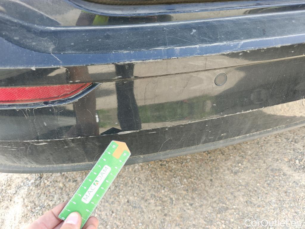  Volkswagen  Golf  VOLKSWAGEN / 2020 / 5P / familiar Life 2.0 TDI 85kW (115CV) DSG Variant #45