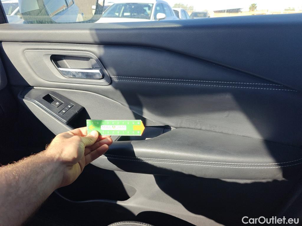  Nissan  Qashqai NISSAN  / 2021 / 5P / todoterreno DIG-T 103kW (140CV) mHEV 4x2 Acenta #23