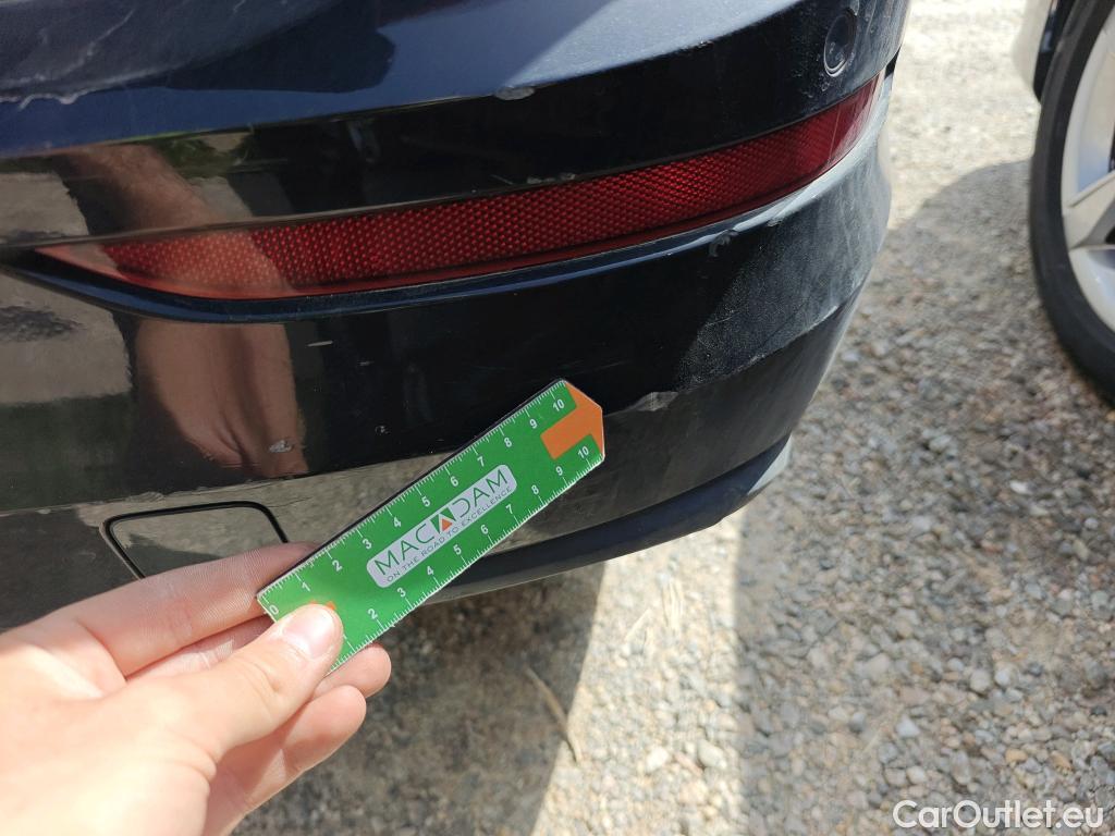  Volkswagen  Golf  VOLKSWAGEN / 2020 / 5P / familiar Life 2.0 TDI 85kW (115CV) DSG Variant #40