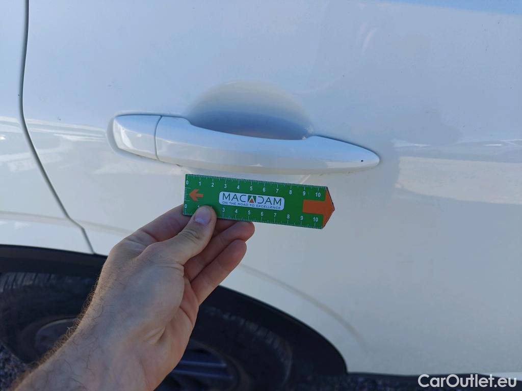  Nissan  Qashqai NISSAN  / 2021 / 5P / todoterreno DIG-T 103kW (140CV) mHEV 4x2 Acenta #36