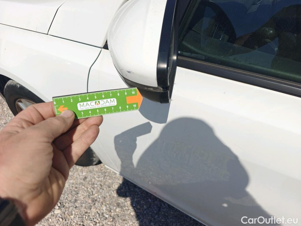  Peugeot  308 PEUGEOT  / 2017 / 5P / familiar SW Active Pack BlueHDi 130 S&S #11