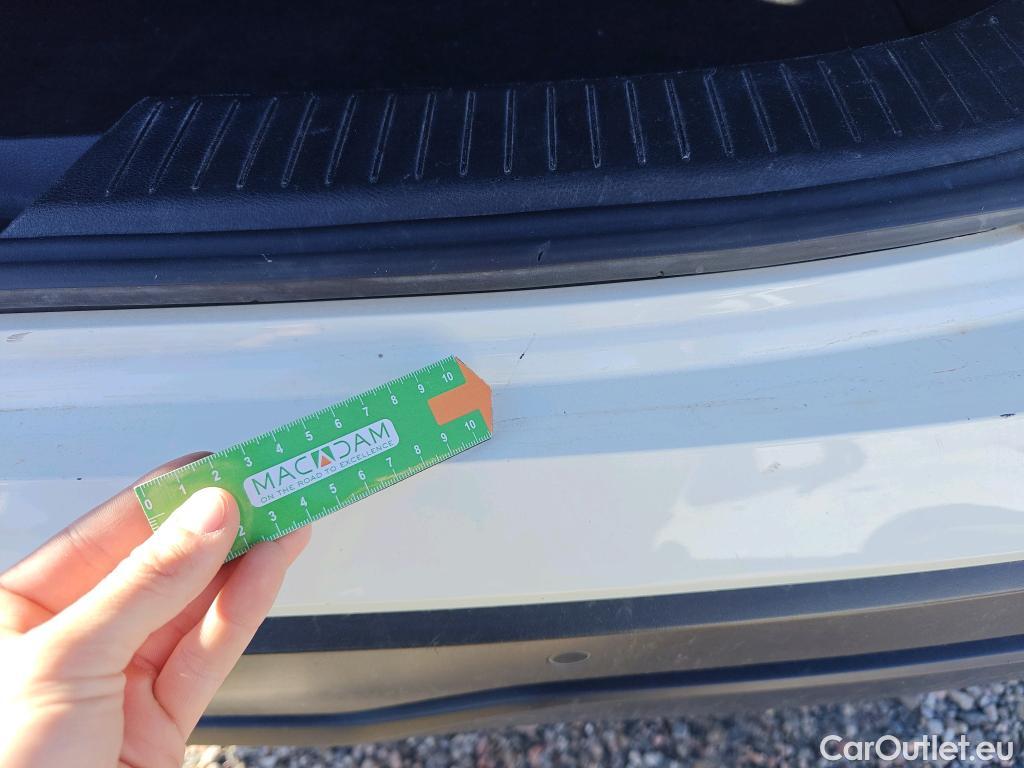  Nissan  Qashqai NISSAN  / 2021 / 5P / todoterreno DIG-T 103kW (140CV) mHEV 4x2 Acenta #19