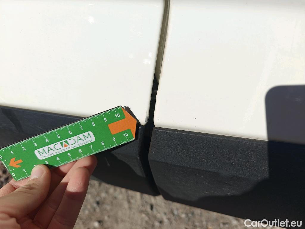  Nissan  Qashqai NISSAN  / 2021 / 5P / todoterreno DIG-T 103kW (140CV) mHEV 4x2 Acenta #31