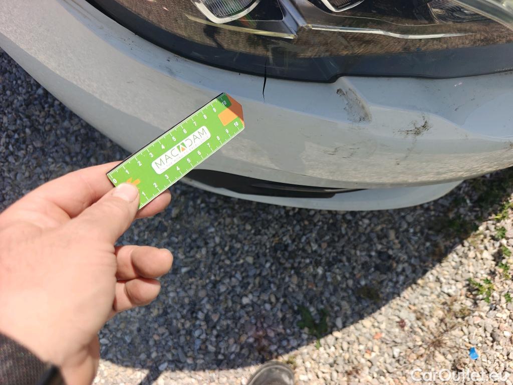  Peugeot  308 PEUGEOT  / 2017 / 5P / familiar SW Active Pack BlueHDi 130 S&S #18