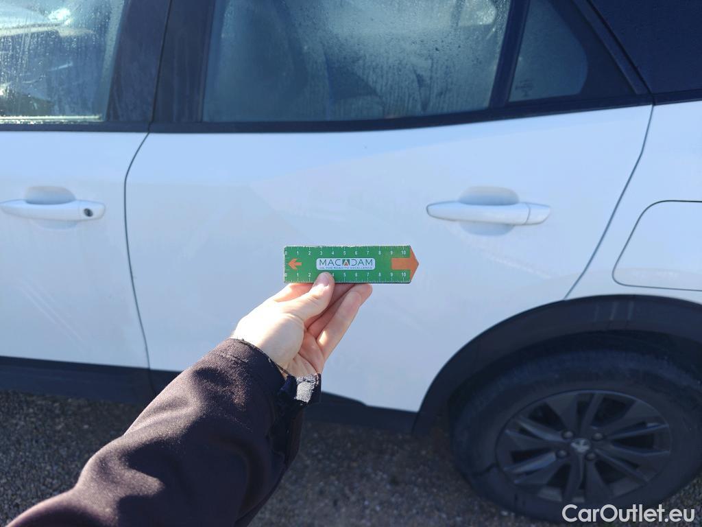  Peugeot  2008 PEUGEOT  / 2019 / 5P / todoterreno Active Pack BlueHDI 81kW (110CV) #6