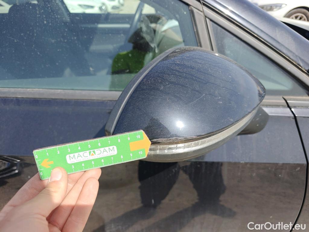  Volkswagen  Golf  VOLKSWAGEN / 2020 / 5P / familiar Life 2.0 TDI 85kW (115CV) DSG Variant #50