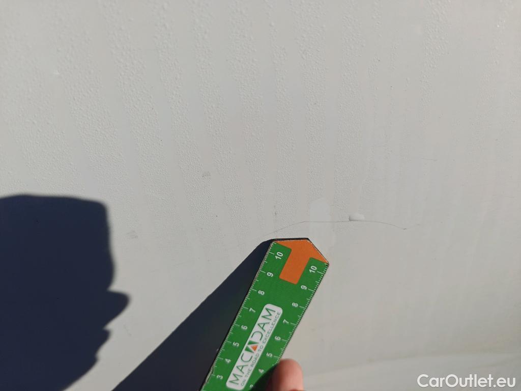  Peugeot  2008 PEUGEOT  / 2019 / 5P / todoterreno Active Pack BlueHDI 81kW (110CV) #9