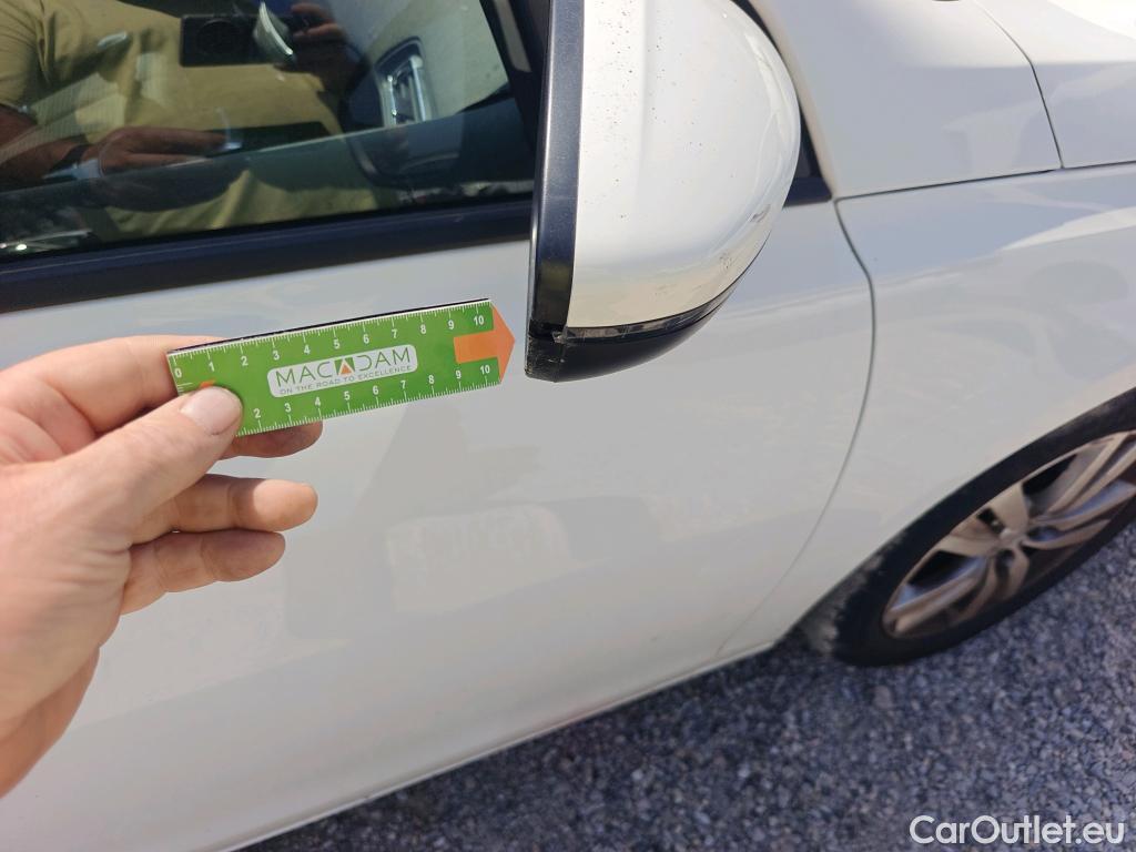  Peugeot  308 PEUGEOT  / 2017 / 5P / familiar SW Active Pack BlueHDi 130 S&S #15