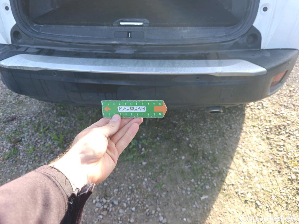  Peugeot  2008 PEUGEOT  / 2019 / 5P / todoterreno Active Pack BlueHDI 81kW (110CV) #21