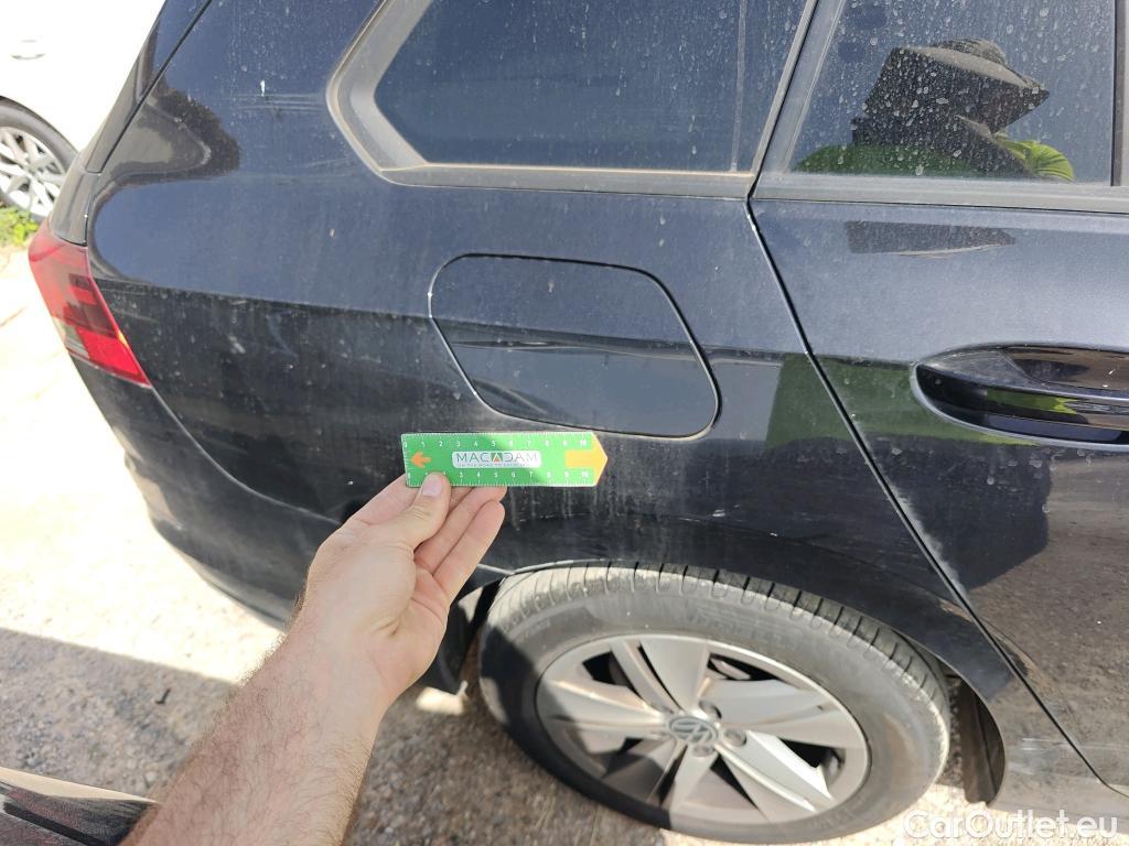  Volkswagen  Golf  VOLKSWAGEN / 2020 / 5P / familiar Life 2.0 TDI 85kW (115CV) DSG Variant #5