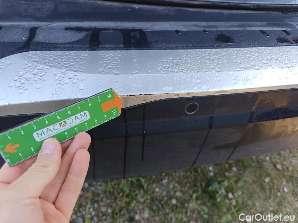  Peugeot  2008 PEUGEOT  / 2019 / 5P / todoterreno Active Pack BlueHDI 81kW (110CV) #27