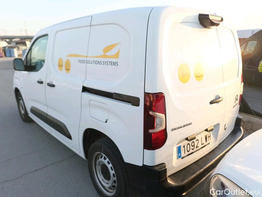  Citroen  Berlingo CITROEN  / 2018 / 4P / furgón derivado de turismo Talla M BlueHDi 100 DRIVER #23