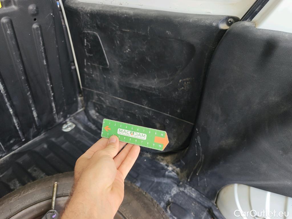  Citroen  Berlingo CITROEN  / 2018 / 4P / furgón derivado de turismo Talla M BlueHDi 100 CLUB #1