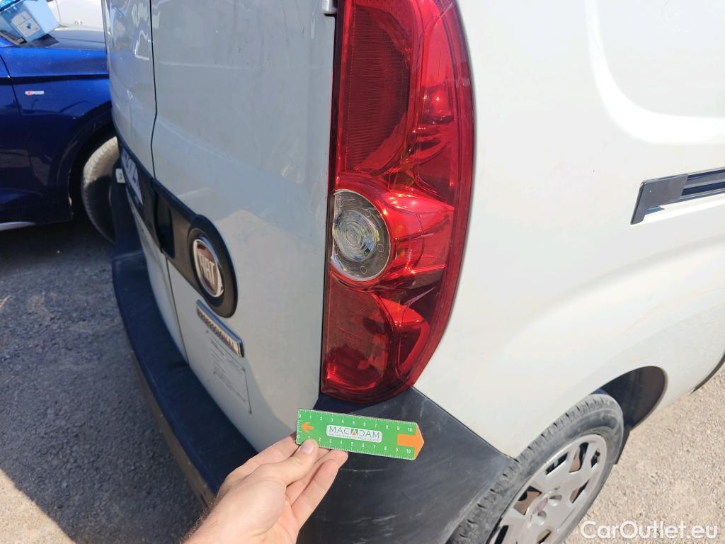  Fiat  Doblo FIAT Doblò Cargo/2015/4P/furgón derivado de turismo Cargo Maxi SX 1.6 Mjet 78kW (105CV)  Isotermo + Equipo de frio #50