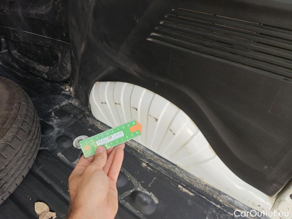  Citroen  Berlingo CITROEN  / 2018 / 4P / furgón derivado de turismo Talla M BlueHDi 100 CLUB #13