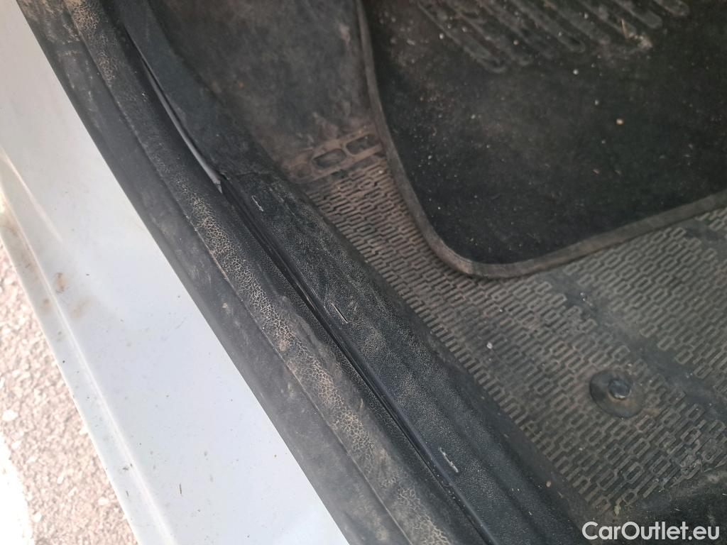  Dacia  Dokker DACIA  / 2013 / 4P / furgón derivado de turismo Van Essential Blue dCi 70kW (95CV) #34