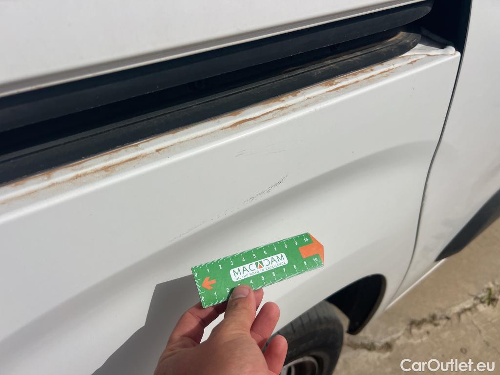  Citroen  Berlingo CITROEN  / 2018 / 4P / combi Talla M BlueHDi 100 S&S LIVE (AC) #13