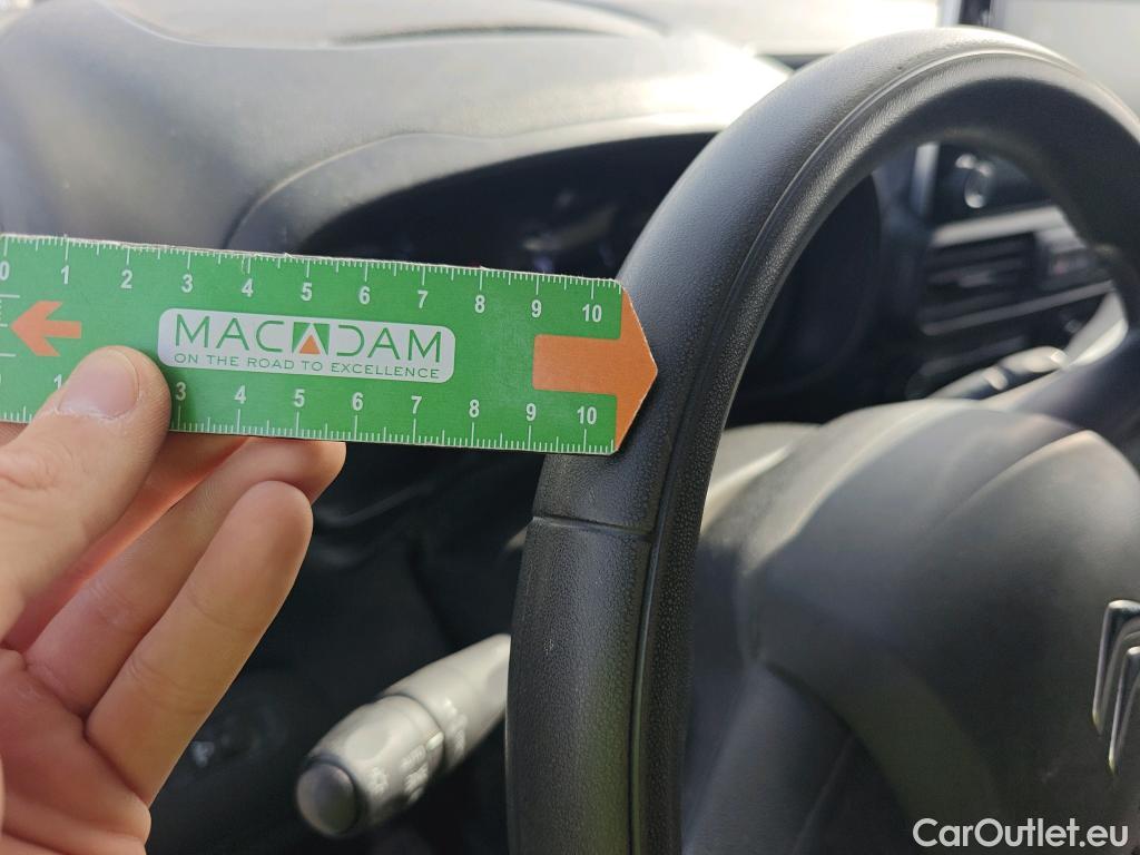  Citroen  Berlingo CITROEN  / 2018 / 4P / furgón derivado de turismo Talla M BlueHDi 100 CLUB #63