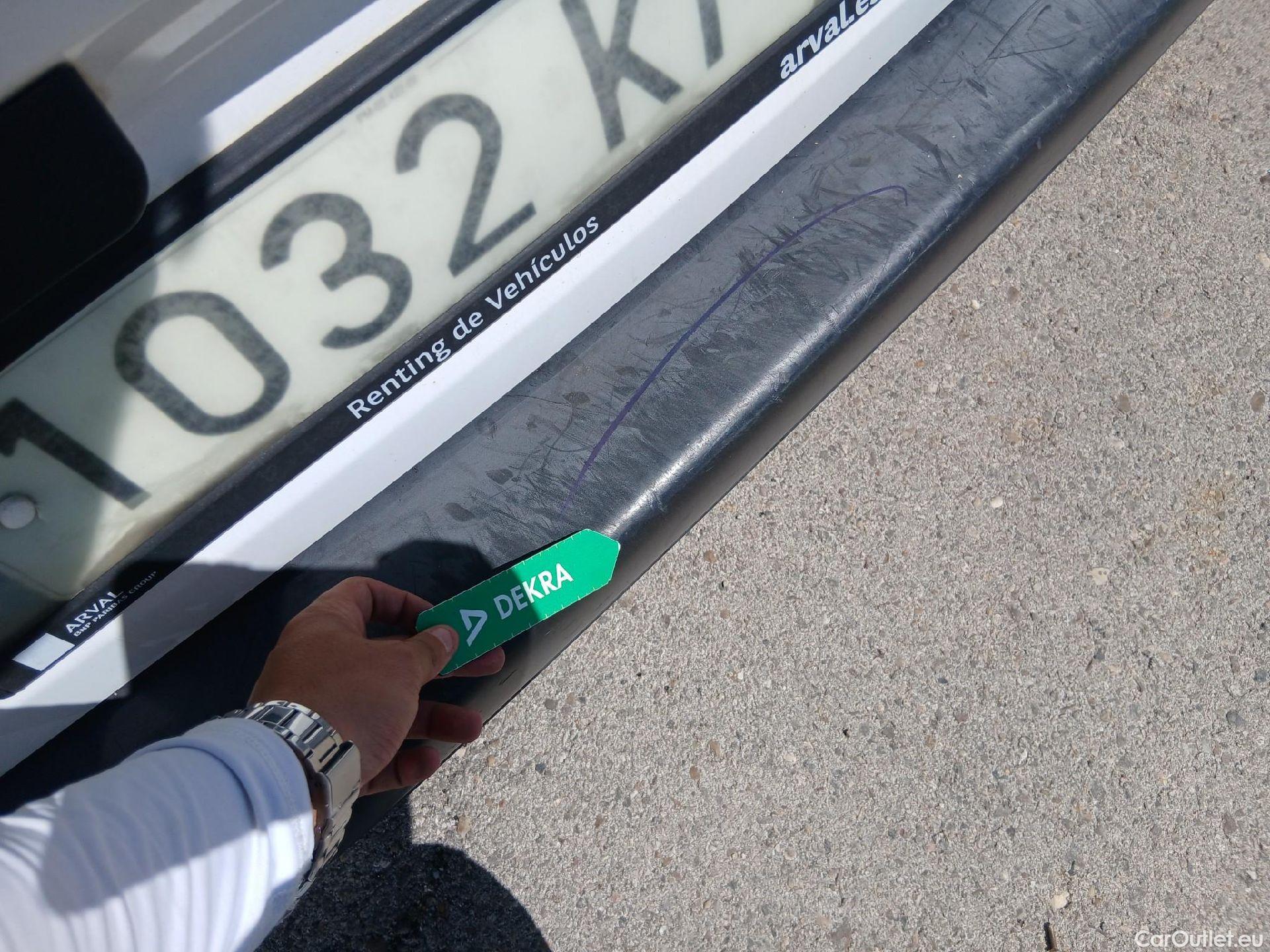  Citroen  Berlingo CITROEN  / 2015 / 3P / furgón derivado de turismo BlueHDi 74KW (100CV) #12