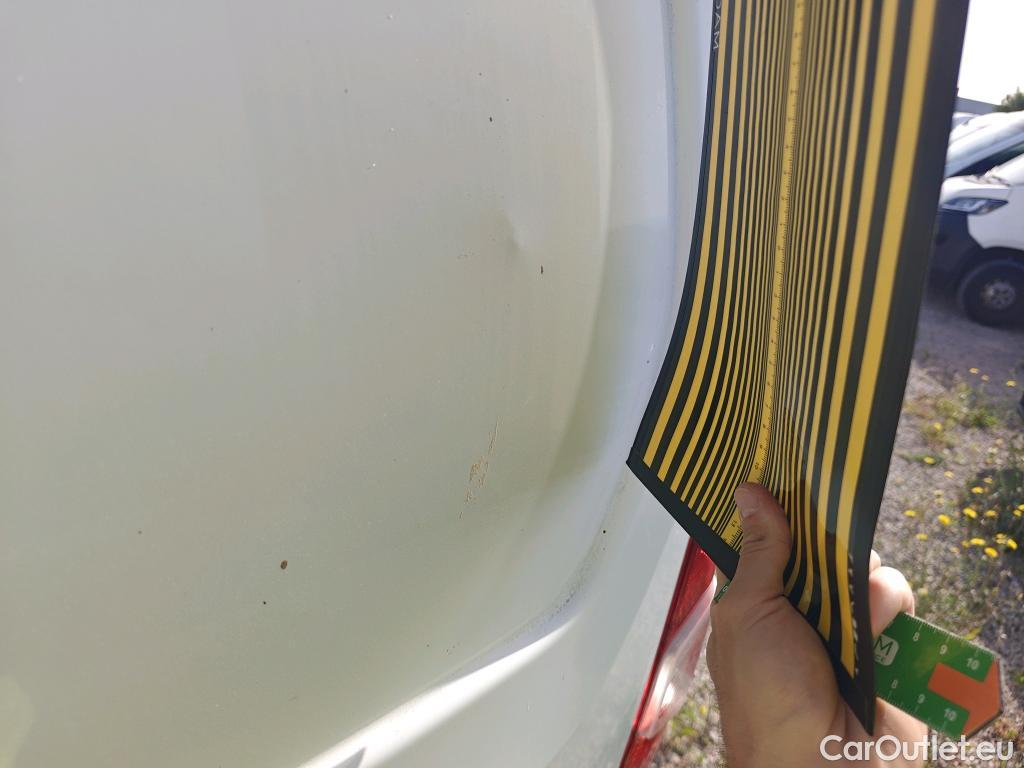  Citroen  Berlingo CITROEN  / 2018 / 4P / furgón derivado de turismo Talla M BlueHDi 100 CLUB #8