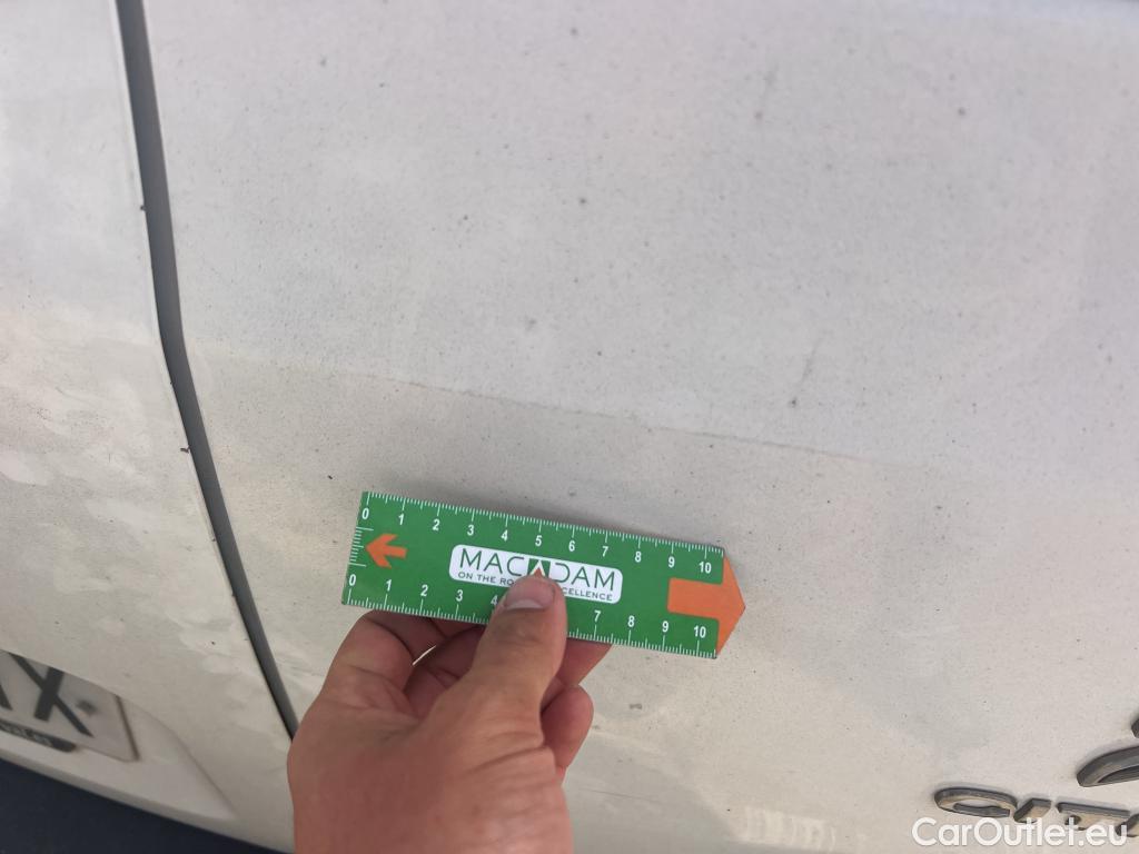  Citroen  Berlingo CITROEN  / 2018 / 4P / combi Talla M BlueHDi 100 S&S LIVE (AC) #6