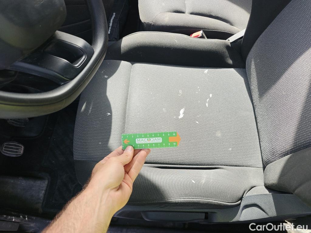  Citroen  Berlingo CITROEN  / 2018 / 4P / furgón derivado de turismo Talla M BlueHDi 100 CLUB #33