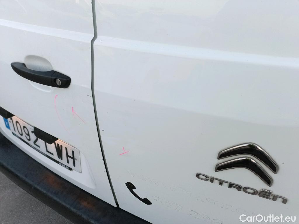  Citroen  Berlingo CITROEN  / 2018 / 4P / furgón derivado de turismo Talla M BlueHDi 100 DRIVER #7