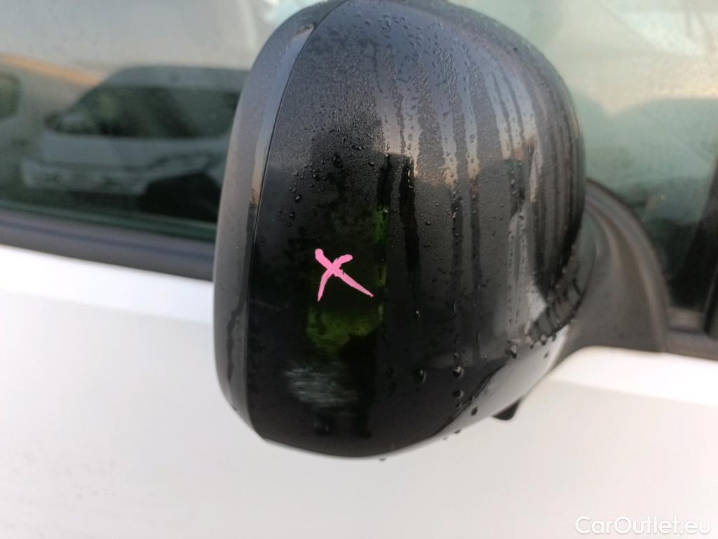  Citroen  Berlingo CITROEN  / 2018 / 4P / furgón derivado de turismo Talla M BlueHDi 100 DRIVER #40